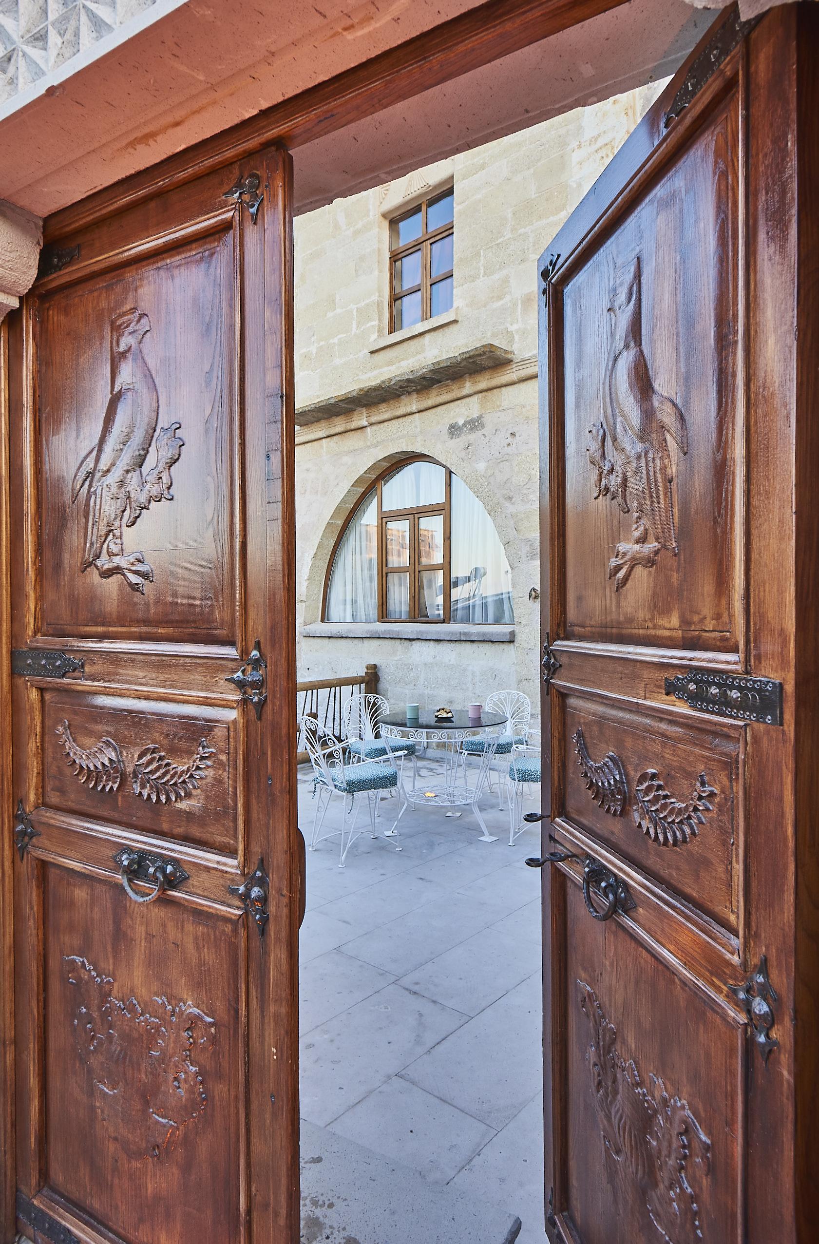 Wings Cappadocia Hotel Üchisar Bagian luar foto