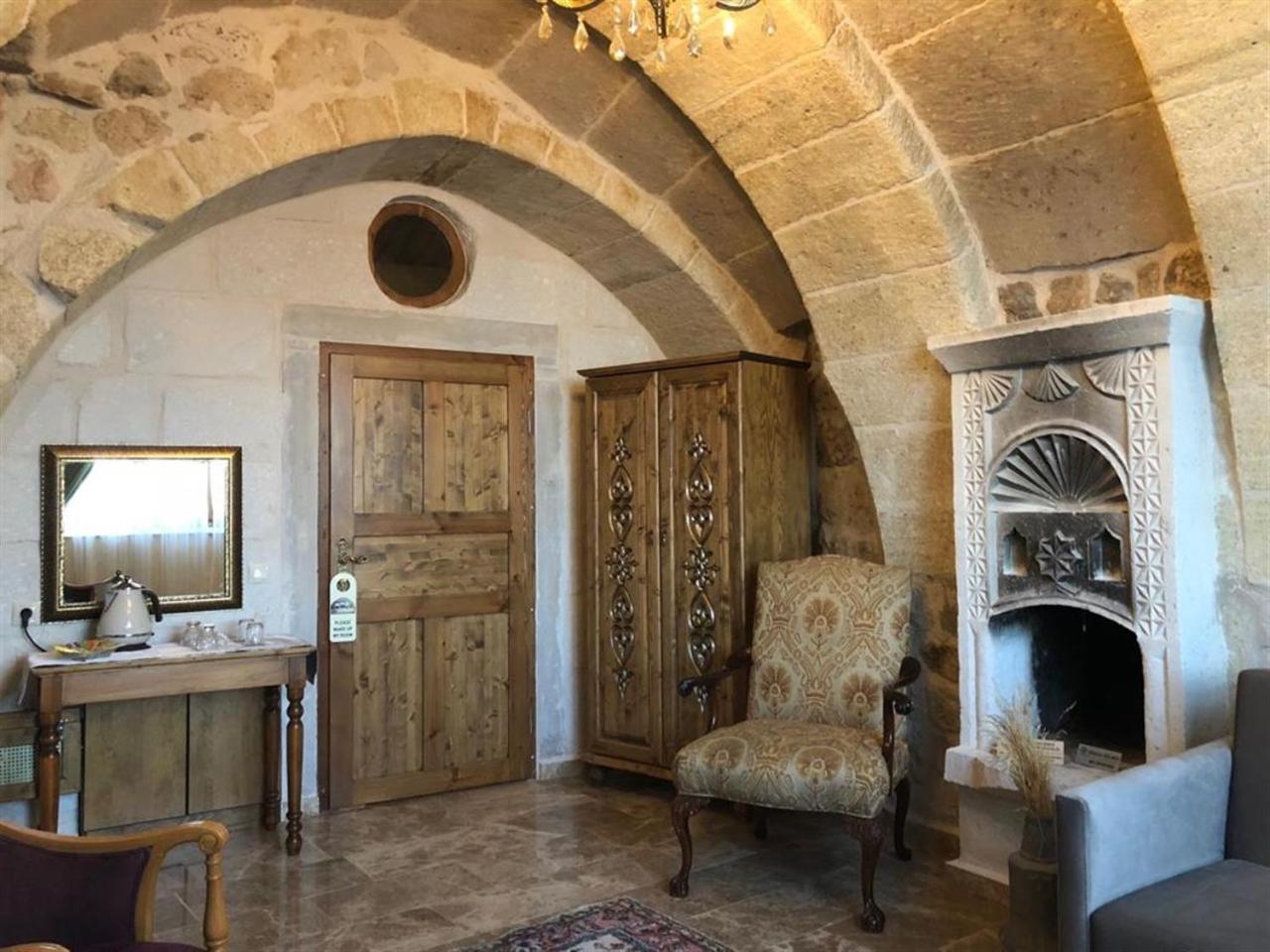 Wings Cappadocia Hotel Üchisar Bagian luar foto