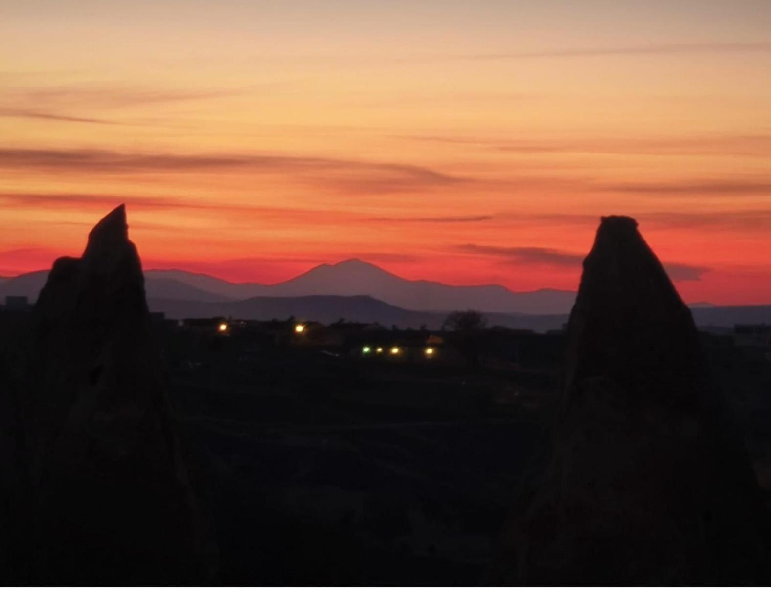 Wings Cappadocia Hotel Üchisar Bagian luar foto