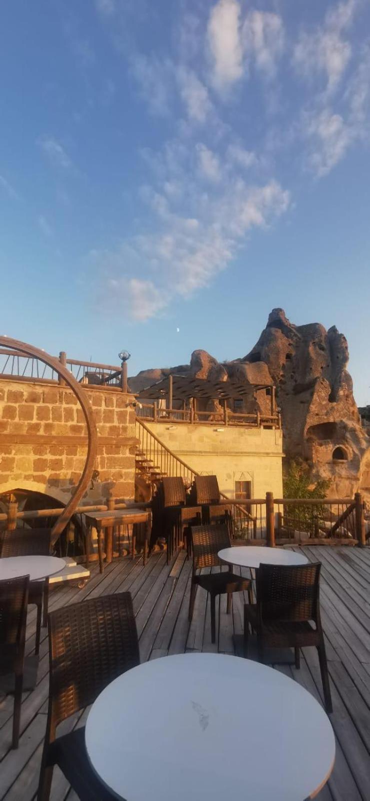 Wings Cappadocia Hotel Üchisar Bagian luar foto