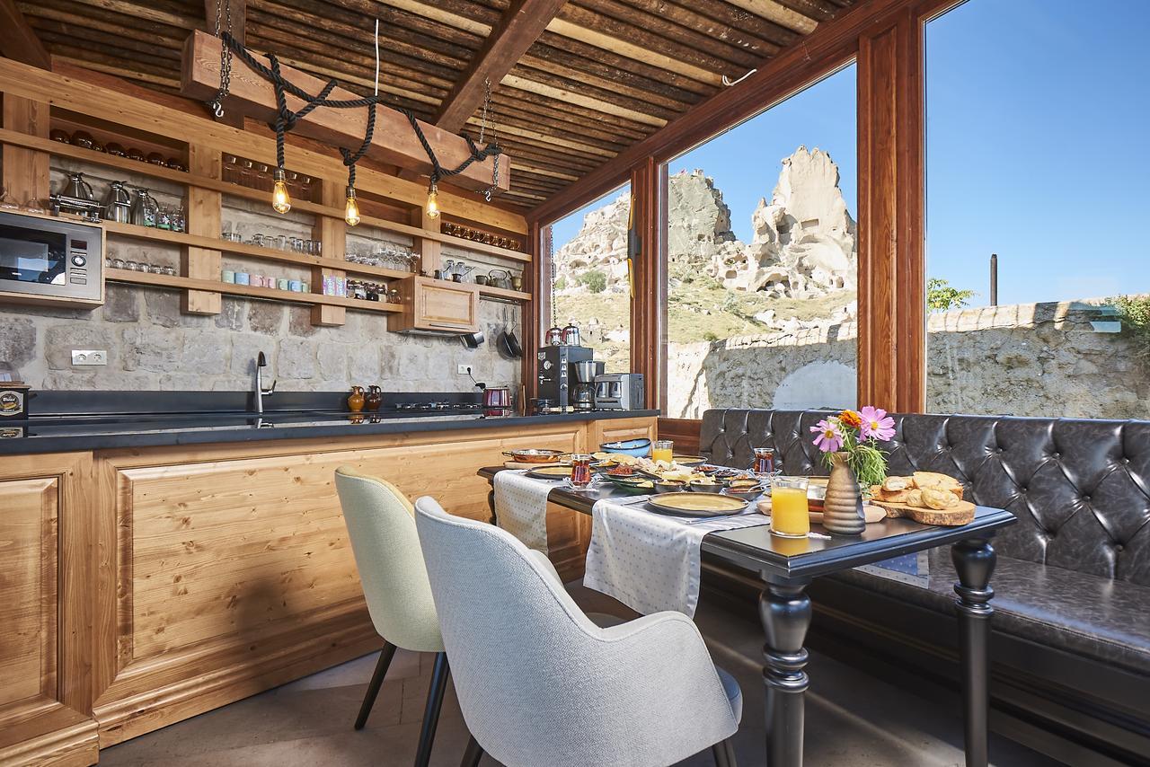 Wings Cappadocia Hotel Üchisar Bagian luar foto